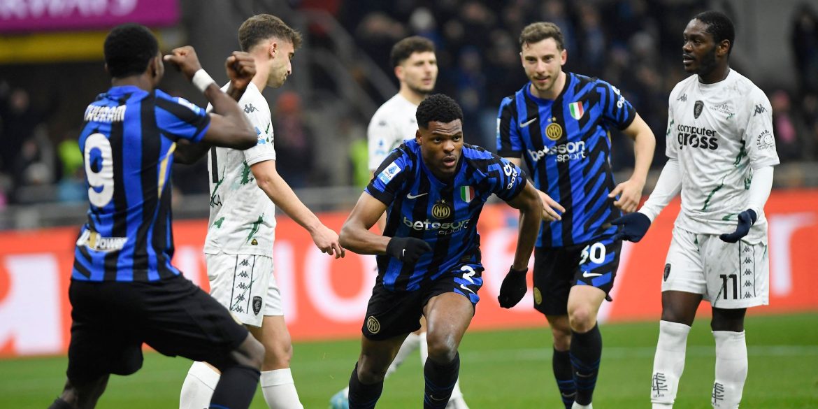 Arsenal now step up interest in £42m "monster" who Man Utd want to sign