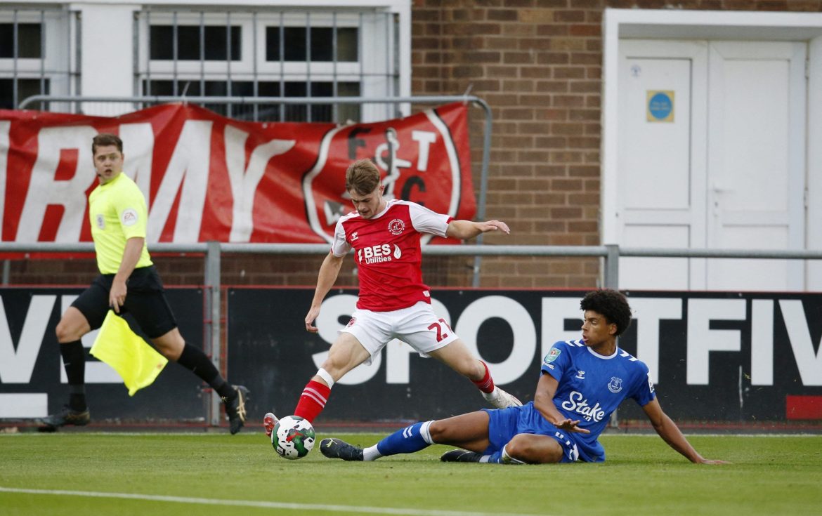 Everton: Welch to MK Dons falls though